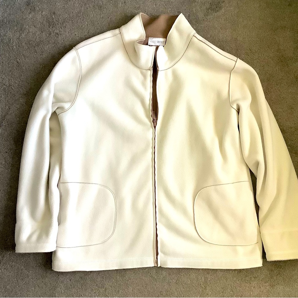 White Large Petite Fleeced Jacket